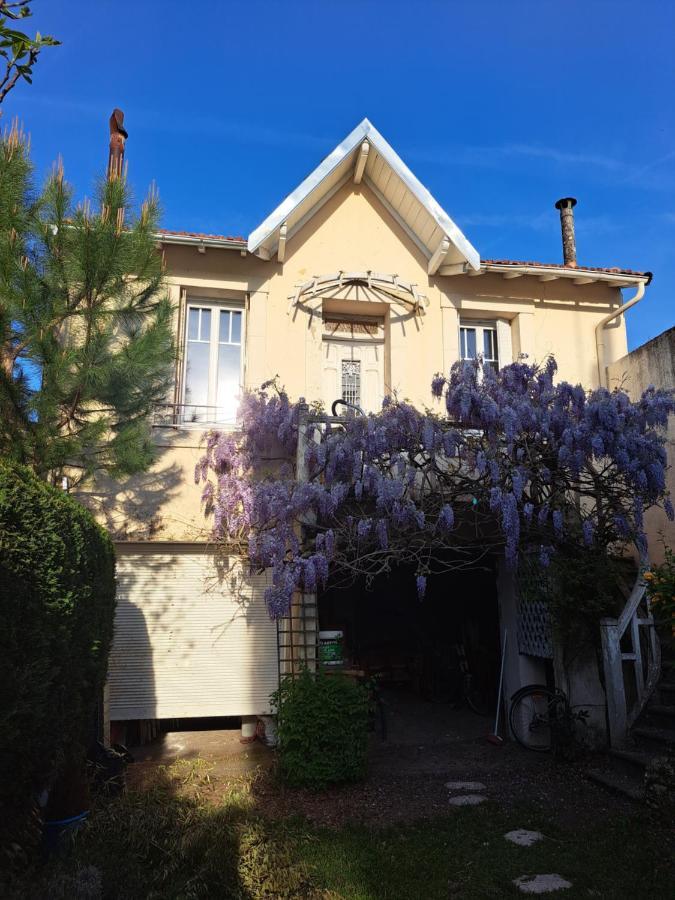Appartement Calme Dans Maisonnette Graulhet Экстерьер фото